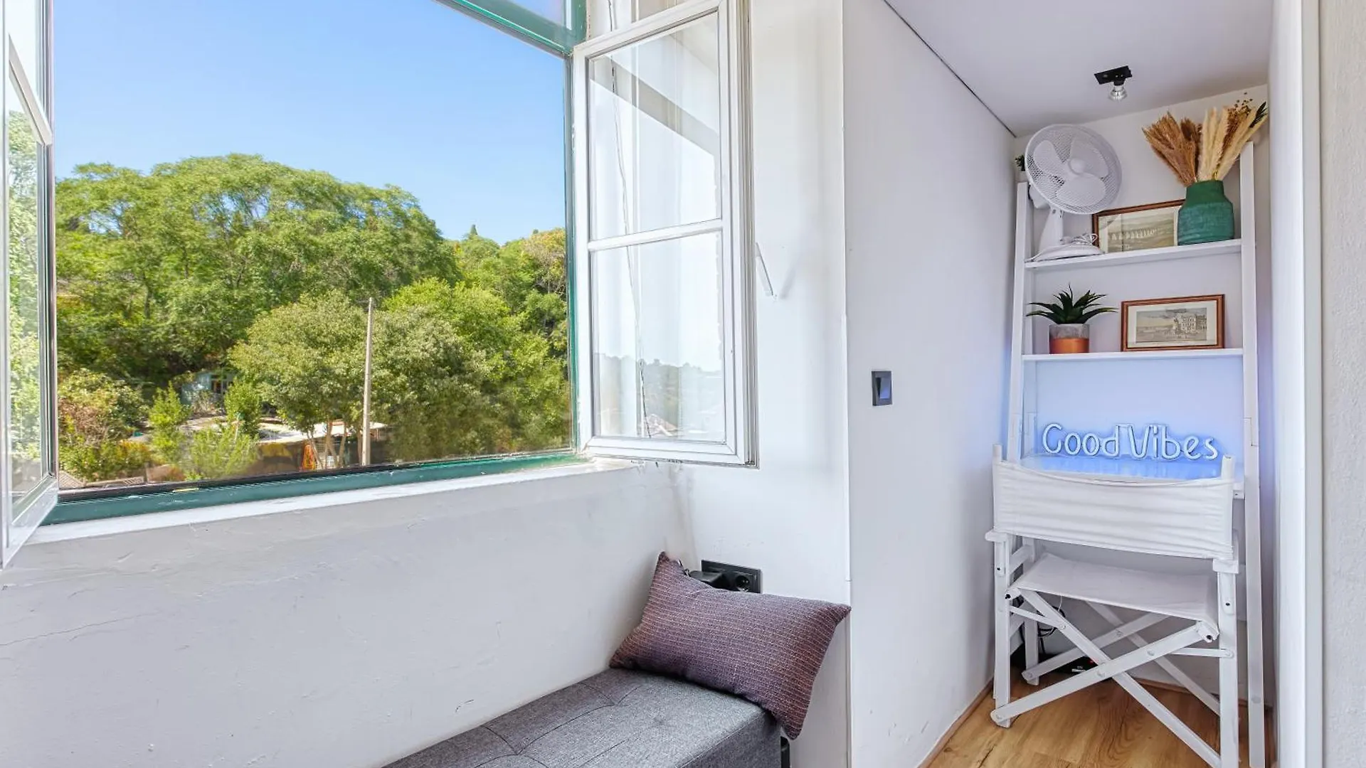 Historic Gem & Modern Loft In The Heart Of Lisbon Apartman